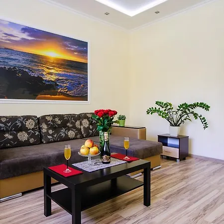 Centr Kvartir 25 Apartment